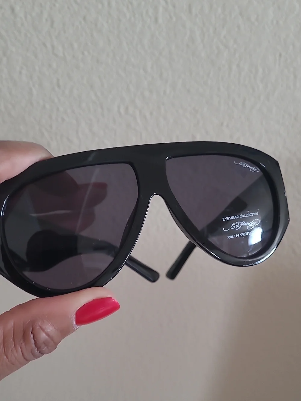 NWOT Authentic Ed Hardy Black Sunglasses with Colorful Tattoo Side Detail